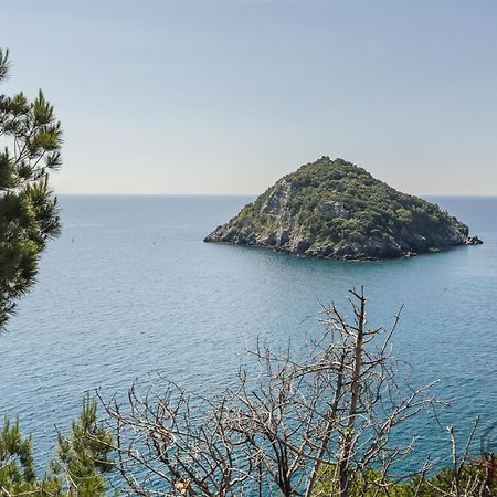 Double Suite - Ferries 7 Min - Beaches 3 Min Quiliano Exterior photo